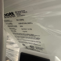 Unused Mott 4' Fume Hood image 0